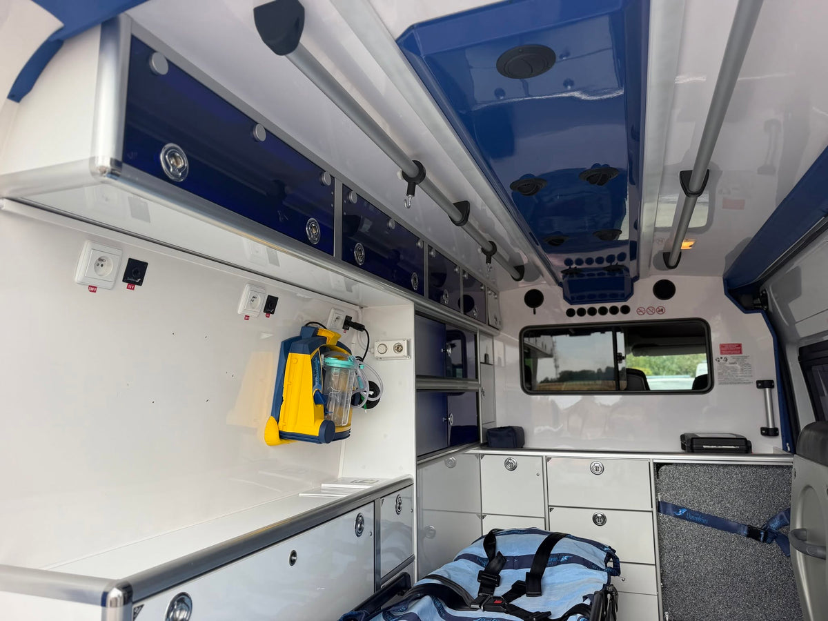 Gebrauchter RENAULT MASTER L2H2 Krankenwagen Typ B (von GRAND T'EST AUTO)